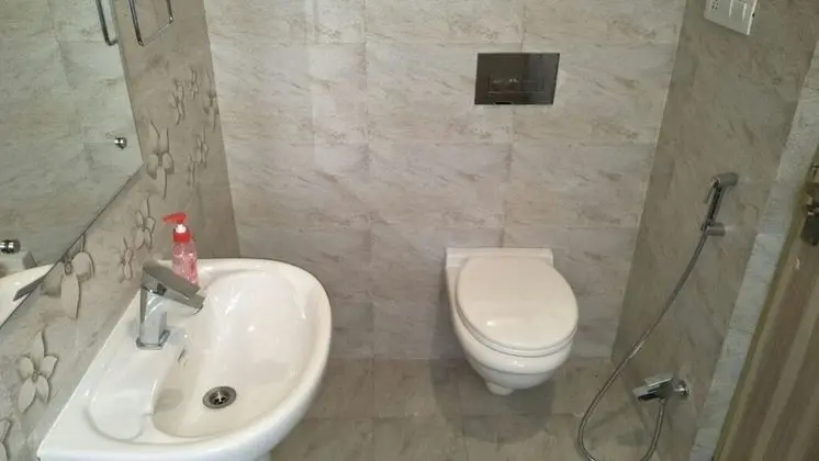 Premium Oda, 1 En Büyük (King) Boy Yatak