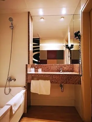 Superior Oda (Private Parking)