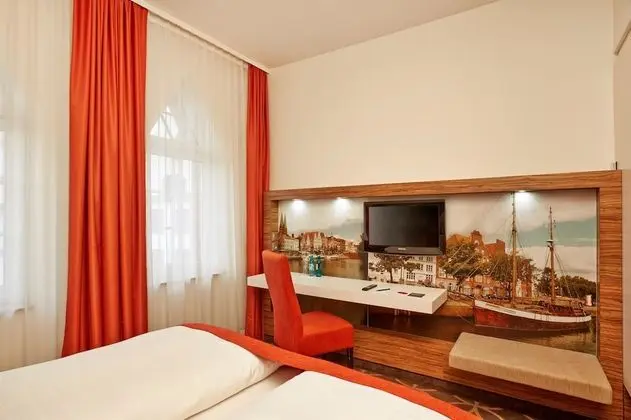Comfort Tek Büyük Yataklı Oda