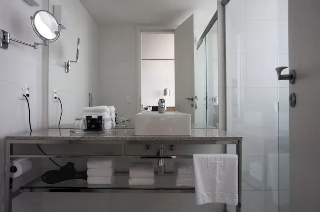 Superior Oda, Kısmi Deniz Manzaralı