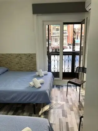 Üç Kişilik Oda, Ortak Banyo