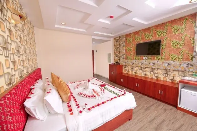 Deluxe Tek Büyük veya İki Ayrı Yataklı Oda