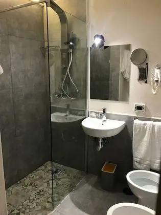 Family Dört Kişilik Oda, 1 Yatak Odası, Özel Banyo, Avlu