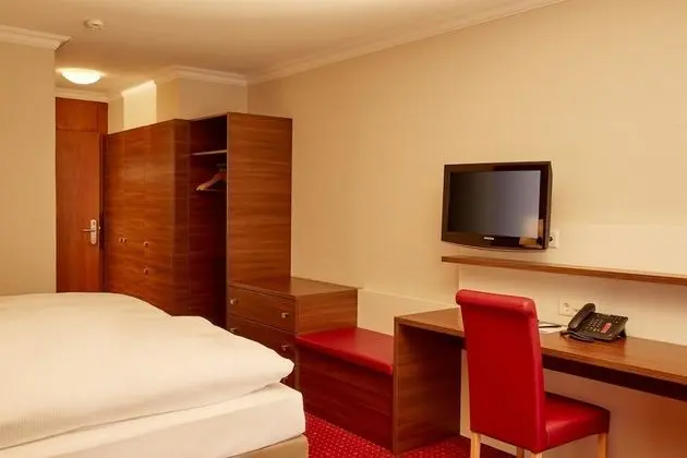 Deluxe Tek Büyük Yataklı Oda, Sigara İçilmez, Dağ Manzaralı