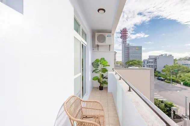 Tek Büyük Yataklı Oda, Balkon