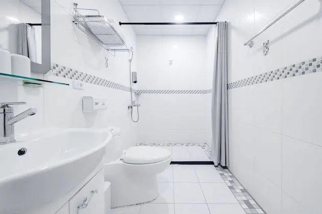 Tek Büyük Yataklı Oda, Balkon