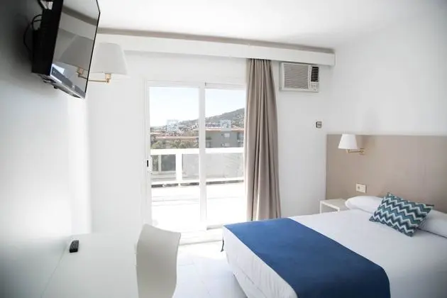 Tek Kişilik Oda (monoparental 1 adult and 1 child)