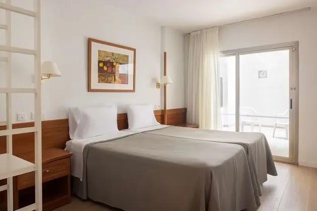 İki Ayrı Yataklı Oda, Balkon, Havuz Manzaralı (2 Adults)