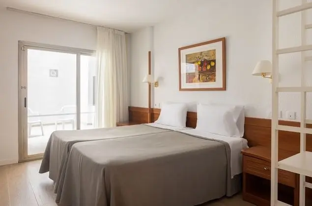 İki Ayrı Yataklı Oda, Balkon, Havuz Manzaralı (2 Adults)