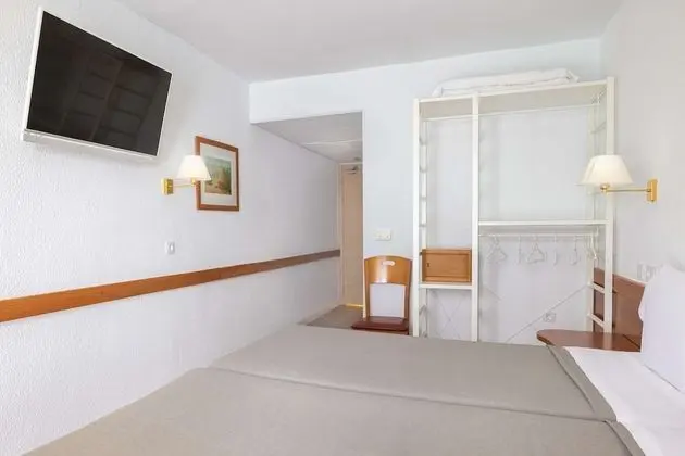 İki Ayrı Yataklı Oda, Balkon, Havuz Manzaralı (2 Adults)