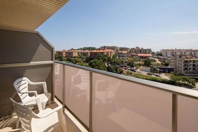 Oda, Balkon (Single Parent 1 Adult + 2 Children)