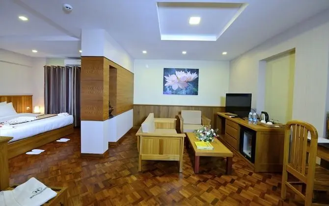 Süit, Küvet (Valley + 40" TV)