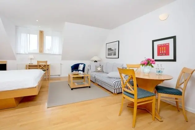 Tek Büyük Yataklı Oda