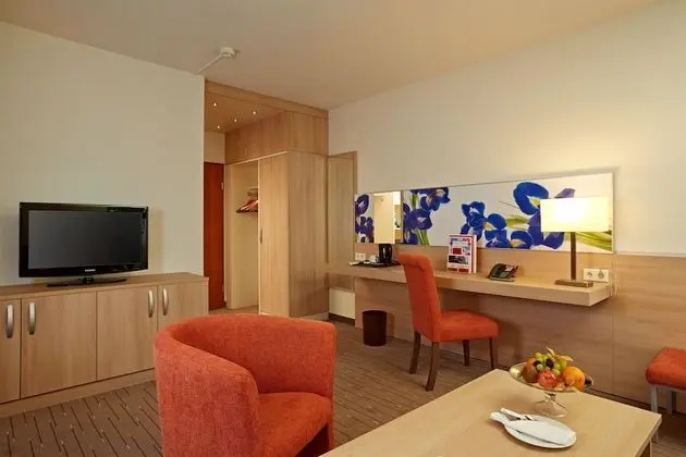 Family Oda, 1 Çift Kişilik Yatak ve Çekyat