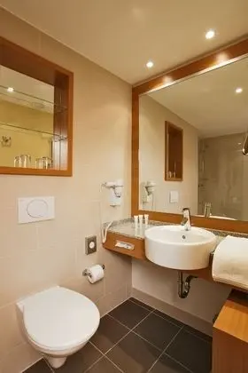 Standard Tek Büyük Yataklı Oda, Vadi Manzaralı