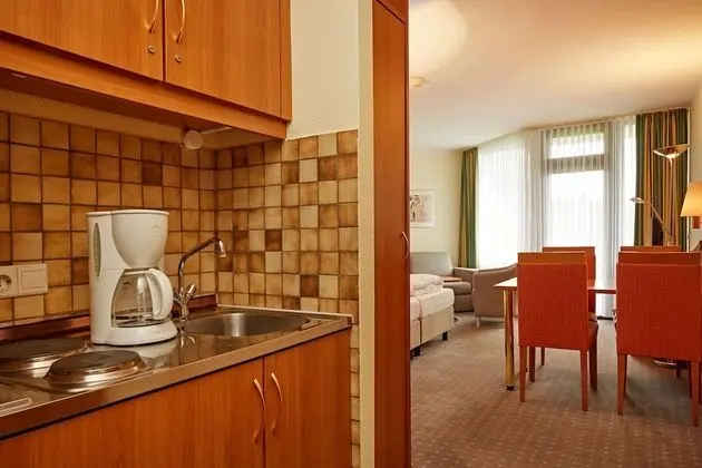 Superior Oda, Vadi Manzaralı