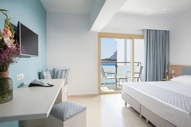 Tek Büyük Yataklı Oda, Deniz Manzaralı