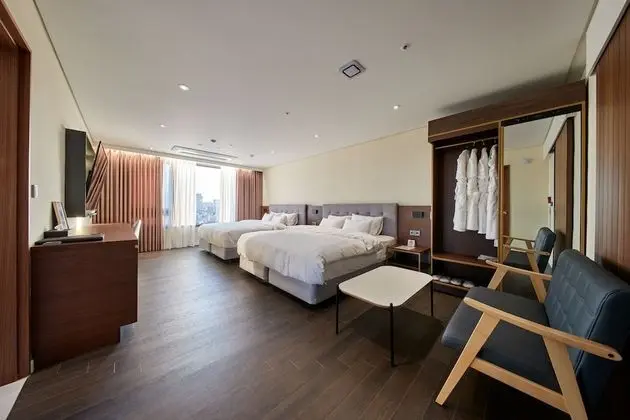 Family Stüdyo Süit