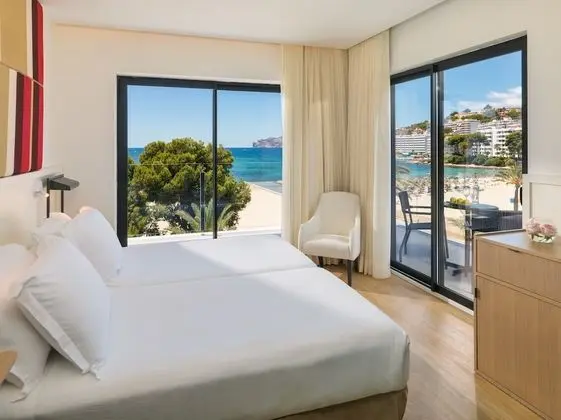 Deluxe Büyük Yataklı Tek Kişilik Oda, Deniz Manzaralı