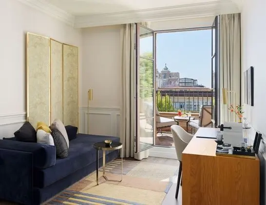 Deluxe Oda, Teras, Bahçe Manzaralı (2 adults + 1 child)