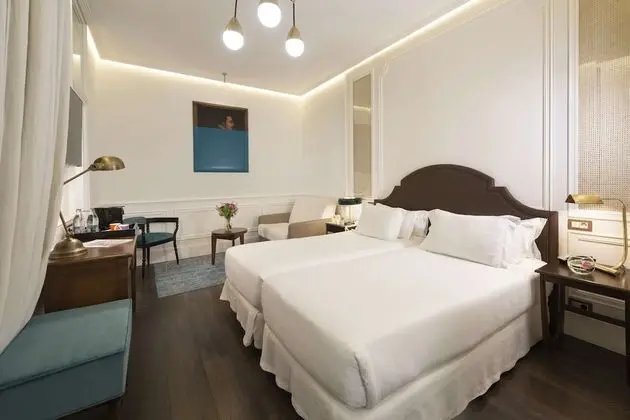 Classic Üç Kişilik Oda (with Sofa Bed)