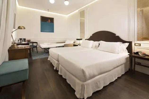 Classic Üç Kişilik Oda (with Sofa Bed)