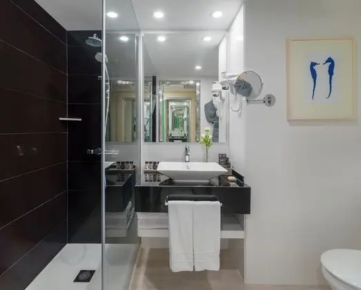 Tek Büyük Yataklı Oda, Balkon (Privilege, 1 Adult)
