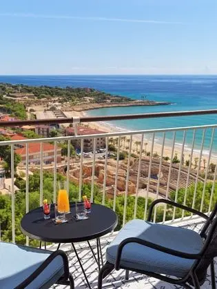 Classic Mare Top View (2 adults)