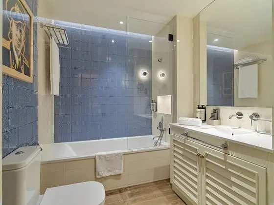 Classic Mare Top View (2 adults)