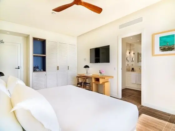 Deluxe Room Mare (1 adult)