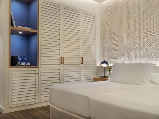 Deluxe Room Mare (1 adult)