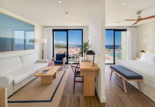 Suite Imperial Tarraco (2 Adults)