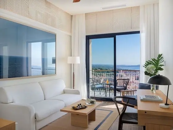 Suite Imperial Tarraco (2 Adults)