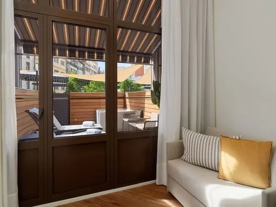 Grand Deluxe Terrace jacuzzi 2 adults + 1 child