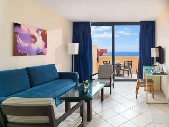 Junior Süit, Deniz Manzaralı (3 adults)