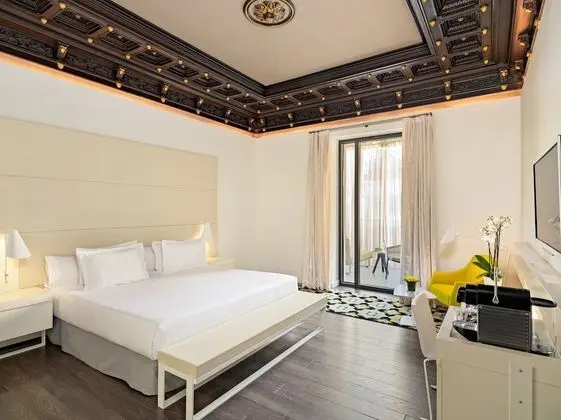 Deluxe Büyük Yataklı Tek Kişilik Oda