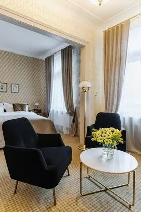 Comfort Tek Büyük Yataklı Oda