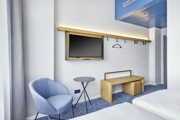 Comfort Tek Büyük Yataklı Oda