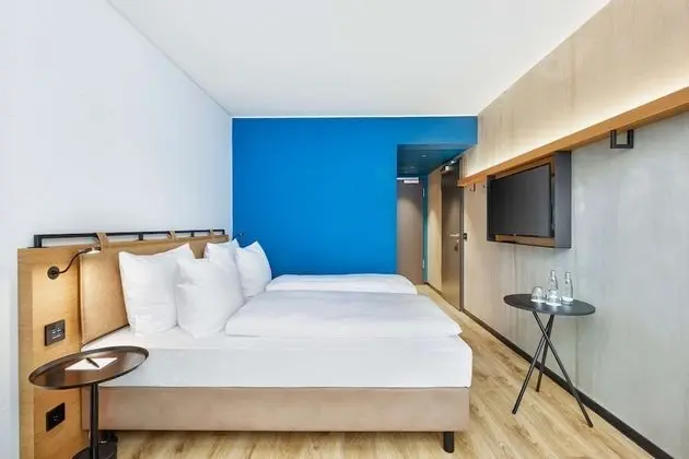 Comfort Tek Büyük Yataklı Oda