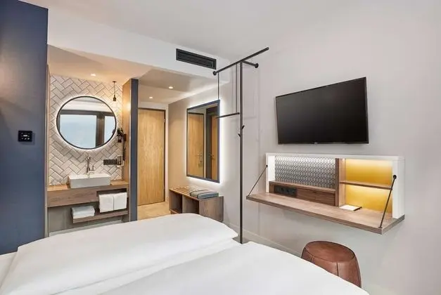 Comfort Tek Büyük Yataklı Oda