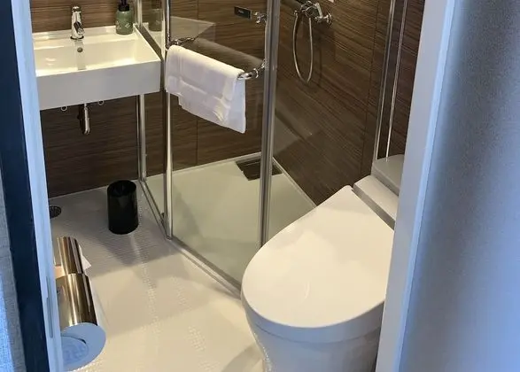 İki Ayrı Yataklı Oda (Minimal)