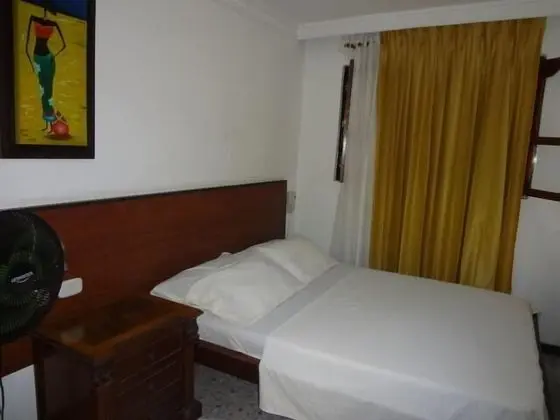 Tek Büyük Yataklı Oda (Fan)