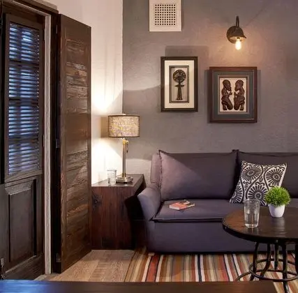 Design Çatı Katı (Loft), 1 En Büyük (King) Boy Yatak ve Çekyat, Sigara İçilmez, Küçük Mutfak