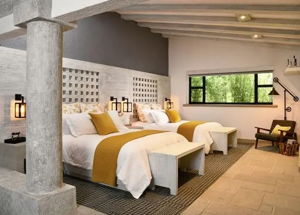 Design Çatı Katı (Loft), 2 Büyük (Queen) Boy Yatak, Sigara İçilmez, Küçük Mutfak