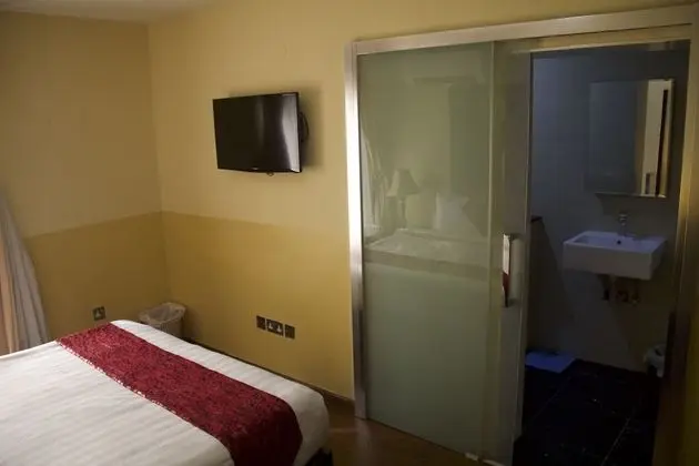 Gold Suite