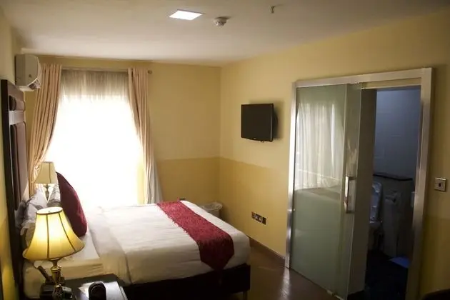Gold Suite