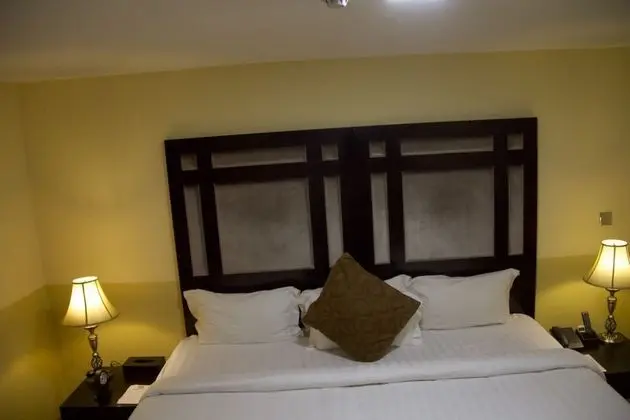 Sapphire Suite
