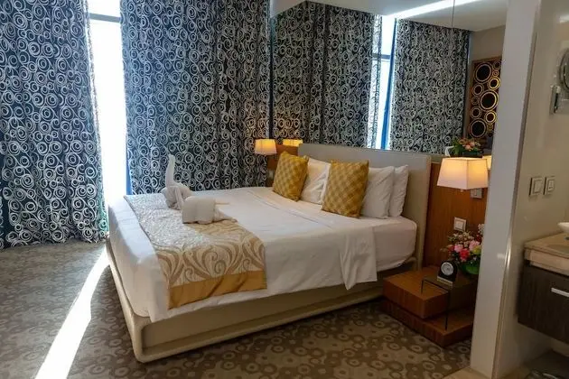 Bayview King Room