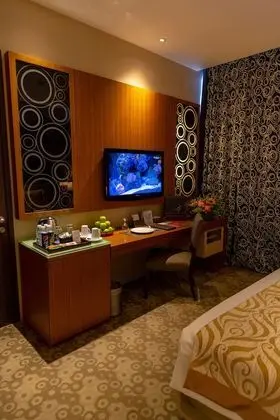 Bayview King Room