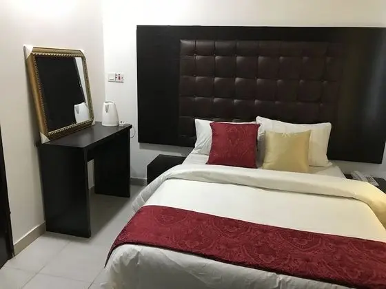Standard Oda, 1 Çift Kişilik Yatak, Sigara İçilmez